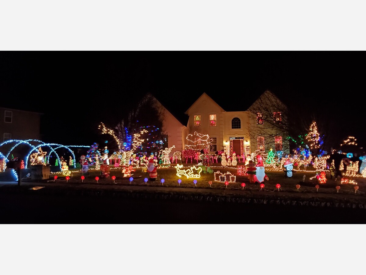Zuber Realty Announces Winners of the Fifth Annual Holiday Lights Tour