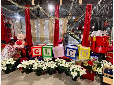 Dec. 11  Is the Last Day To Visit Glick's Poinsettia Show
