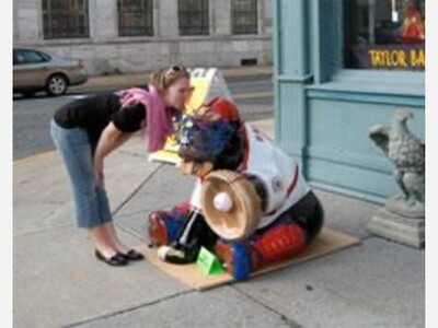 Studio B Art Gallery Requests Bear Fever Selfies from the Community 
