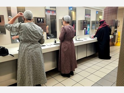 It's The Little Things...: Beth Glick's Artistic Eyes Find Beauty at a Highway Rest Stop