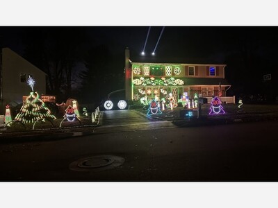 Zuber Offers Festive Drive Tour To See Holiday Lights