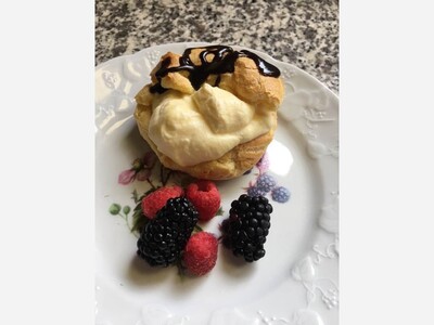 Philosophizing About Food With Francine: Profiterole (aka: Cream Puff)