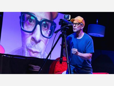 From BASH to Edinburgh: “Steve Burns Alive” Earns Standing Ovations at Fringe