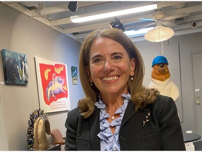  B Inspired : Johanne Lamarche: A Surgeon's Journey to Artist--Part One