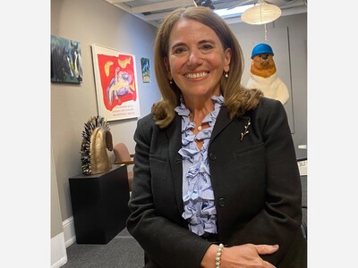  B Inspired : Johanne Lamarche: A Surgeon's Journey to Artist--Part One